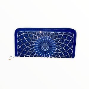 Beautiful blue 💙 floral rhinestone fashion bling wallet